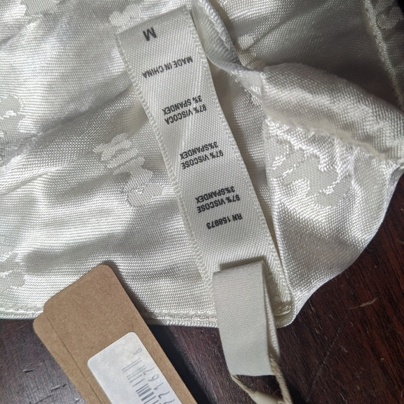 NWT SKIMS Jacquard Triangle Wireless Bra - Picture 10 of 11